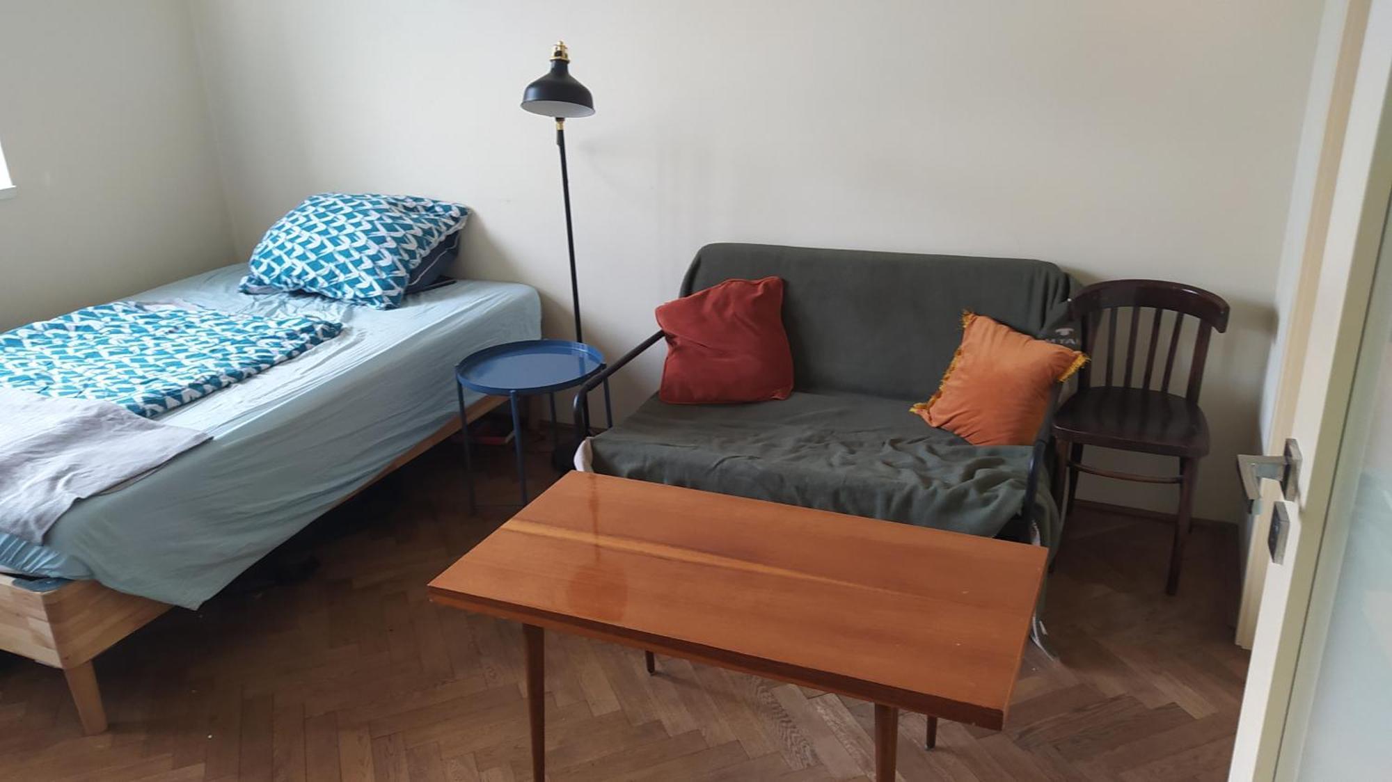 Spacious In 6 Near Center Alloggio in famiglia